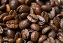Global warming threatens coffee lovers and farmers Global warming threatens coffee lovers and farmers