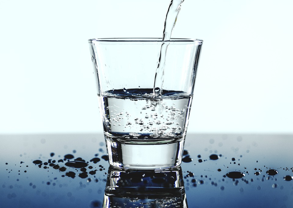 Does Drinking a Lot of Water Help You Lose Weight