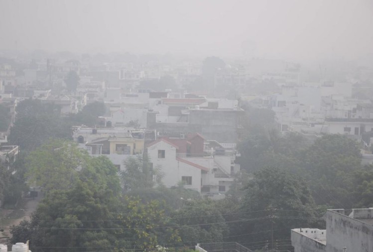 Lucknow Air Quality Index crosses 400 mark, gets 'severe' at most places