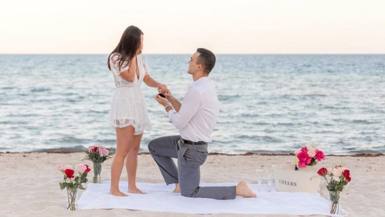 Propose Day 2020: 10 unique ways to propose to a girl