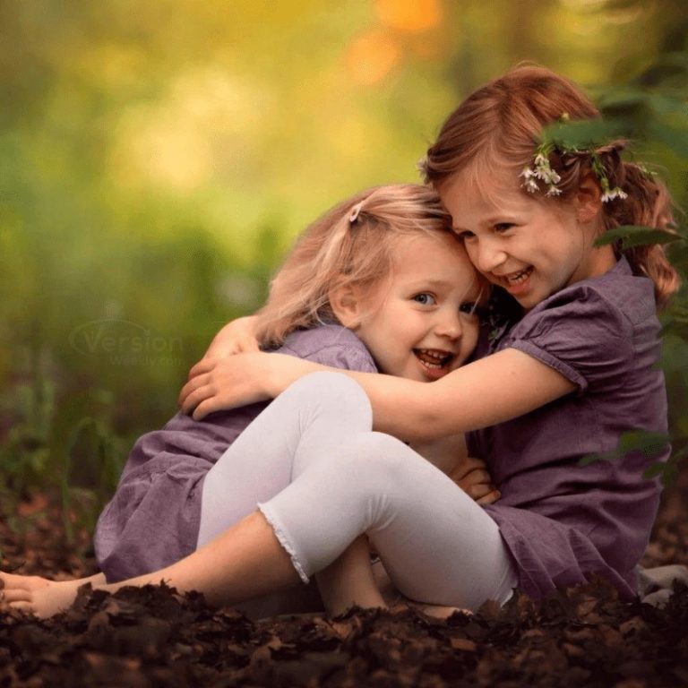 Latest Collection of Group DP for WhatsApp for Friends and Family